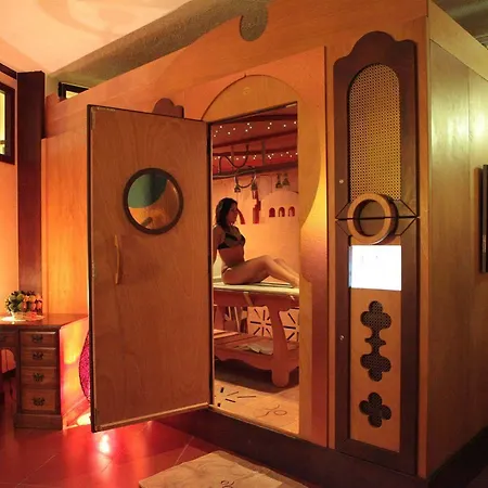 Royal Sporting Hotel